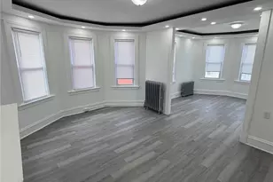 116 Lenox Ave, Providence, RI 02907 - Photo 4