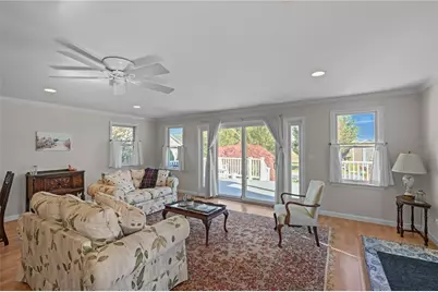 4 Read Avenue, Warren, RI 02885 - Photo 6