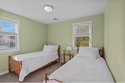 4 Read Avenue, Warren, RI 02885 - Photo 16