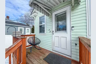 28 Burgess Drive, Warwick, RI 02886 - Photo 2