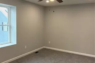 184 Avenue C, Woonsocket, RI 02895 - Photo 10