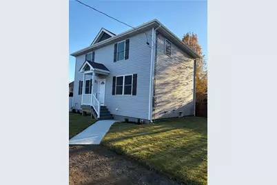 184 Avenue C #S6, Woonsocket, RI 02895 - Photo 2