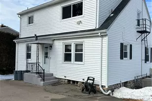 103 Oak St, Westerly, RI 02891 - Photo 2