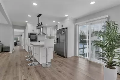 30 S Bennett Drive, Johnston, RI 02919 - Photo 6