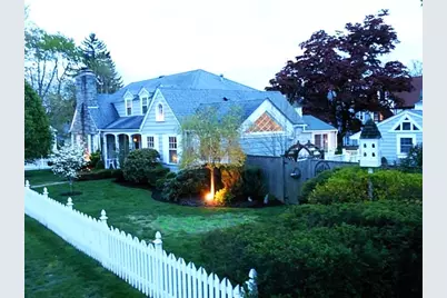 34 North Country Club Drive, Warwick, RI 02888 - Photo 2