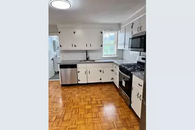 40 Bourne Street #2, Bristol, RI 02809 - Photo 6