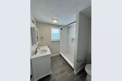 40 Bourne Street #2, Bristol, RI 02809 - Photo 8