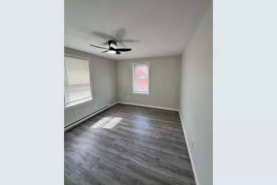 40 Bourne Street #2, Bristol, RI 02809 - Photo 24