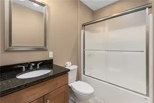 550 Wakefield St, West Warwick, RI 02893 - Photo 18