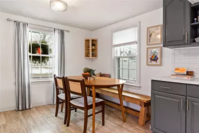 48 Rowe Avenue, Warwick, RI 02889 - Photo 14