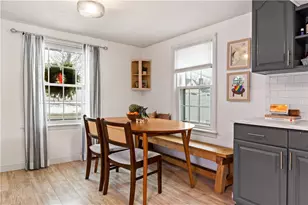 48 Rowe Ave, Warwick, RI 02889 - Photo 14