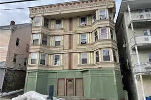 19 Winter St, Lincoln, RI 02838 - Photo 1