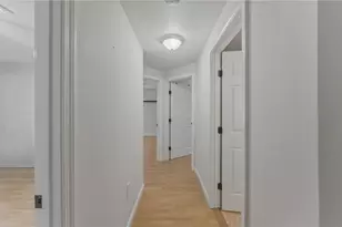 135 Seamans St, Providence, RI 02905 - Photo 24