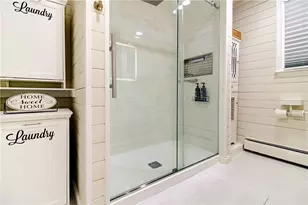 21 Sarah Ln, Warwick, RI 02889 - Photo 30