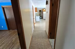 170 Long Ln Ln, North Kingstown, RI 02852 - Photo 6