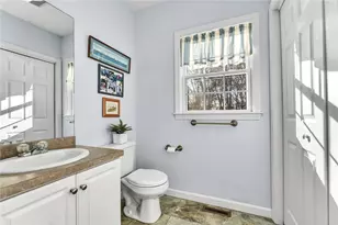 30 Crest Ave, Narragansett, RI 02882 - Photo 18