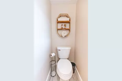 28 Dixon Street, Newport, RI 02840 - Photo 22