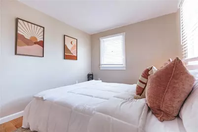 28 Dixon Street, Newport, RI 02840 - Photo 12