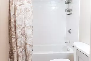 28 Dixon St, Newport, RI 02840 - Photo 20