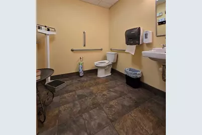 2871 Post Road, Warwick, RI 02886 - Photo 28