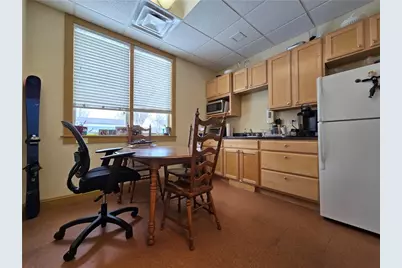 2871 Post Road, Warwick, RI 02886 - Photo 22