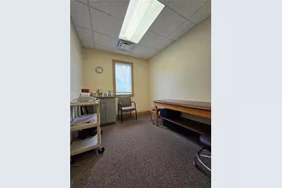 2871 Post Road, Warwick, RI 02886 - Photo 28