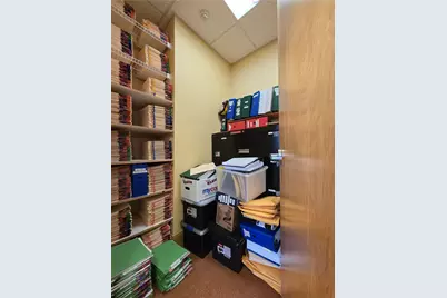 2871 Post Road, Warwick, RI 02886 - Photo 32