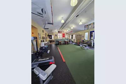 2871 Post Road, Warwick, RI 02886 - Photo 10