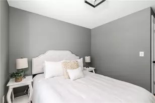 70 Manistee St, Pawtucket, RI 02861 - Photo 14