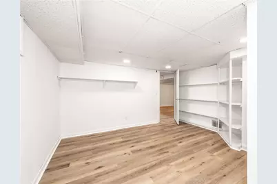 70 Manistee Street, Pawtucket, RI 02861 - Photo 38