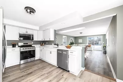 70 Manistee Street, Pawtucket, RI 02861 - Photo 4