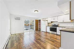 20 Oak St, North Providence, RI 02911 - Photo 2