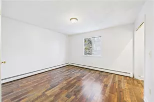 20 Oak St, North Providence, RI 02911 - Photo 8