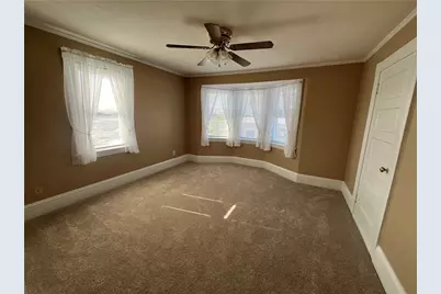 350 Metacom Avenue, Bristol, RI 02809 - Photo 6