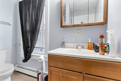 70 Lincoln Avenue, Central Falls, RI 02863 - Photo 12