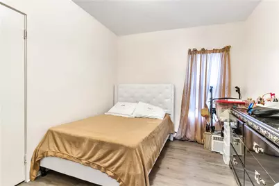 70 Lincoln Avenue, Central Falls, RI 02863 - Photo 30