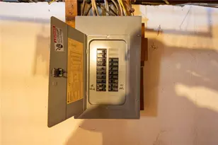 146 Edmond Dr, Warwick, RI 02886 - Photo 30