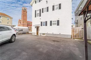 208 Sabin St, Pawtucket, RI 02860 - Photo 28
