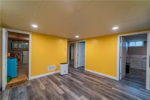 208 Sabin St, Pawtucket, RI 02860 - Photo 24