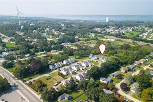 58 Seafare Ln, Portsmouth, RI 02871 - Photo 36