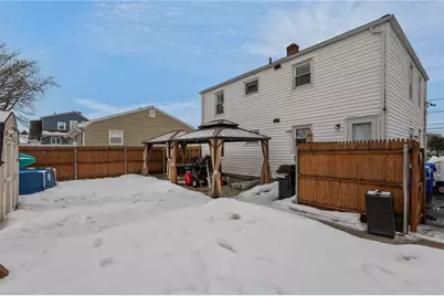 386 Mendon Avenue, Pawtucket, RI 02861 - Photo 44
