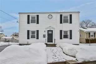 386 Mendon Ave, Pawtucket, RI 02861 - Photo 40