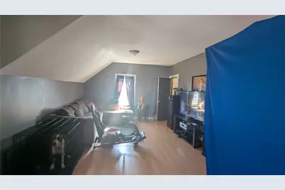 15 Emmett Street, Providence, RI 02903 - Photo 8
