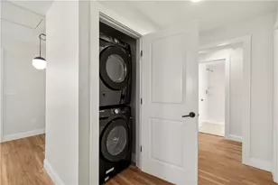 36 Evarts St, Newport, RI 02840 - Photo 12