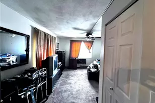 1560 Douglas Ave, North Providence, RI 02904 - Photo 16