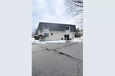 1560 Douglas Avenue #TH54, North Providence, RI 02904 - Photo 2