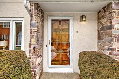 164 Butler Avenue #B, Providence, RI 02906 - Photo 4