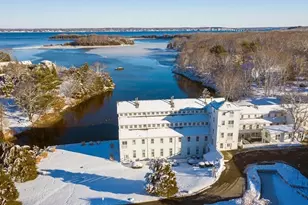 40 Web Ave, North Kingstown, RI 02852 - Photo 4