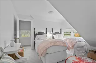 561 Indian Ave, Middletown, RI 02842 - Photo 30