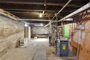 957 Mineral Spring Ave, Pawtucket, RI 02860 - Photo 34